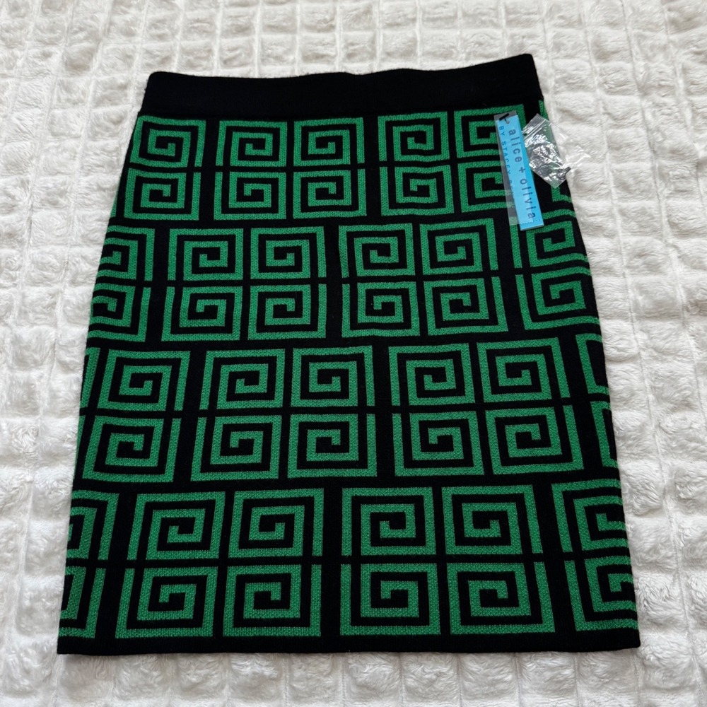 NEW Alice + Olivia Small Calli Short Skirt Kelly Green Black Knit Mini